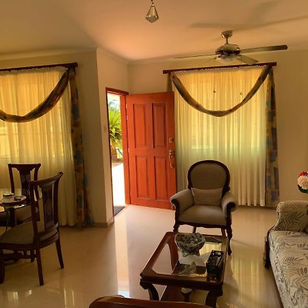 Stone Creek Barranquilla Villa Баранкила Екстериор снимка